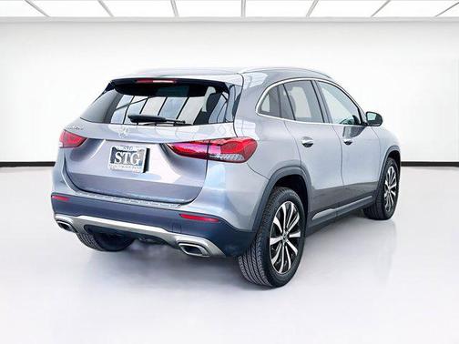 2021 Mercedes-Benz GLA 250 Base 4MATIC