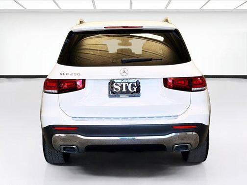 2022 Mercedes-Benz GLB 250 Base