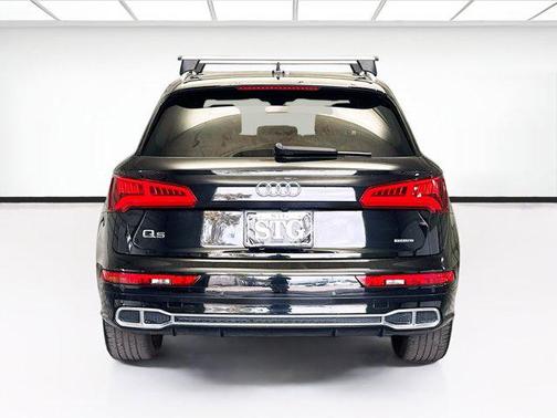 2020 Audi Q5 Premium Plus 55 TFSI e quattro S tronic