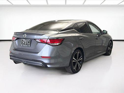 2022 Nissan Sentra SR