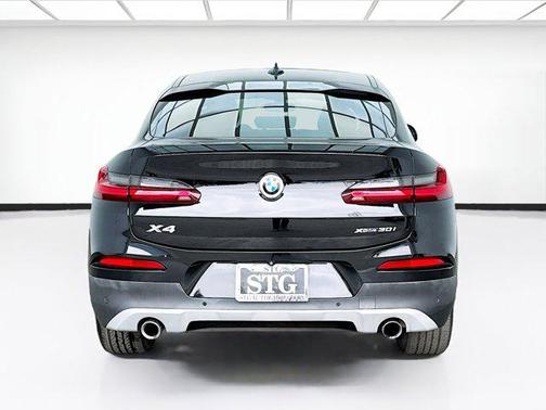 2021 BMW X4 xDrive30i