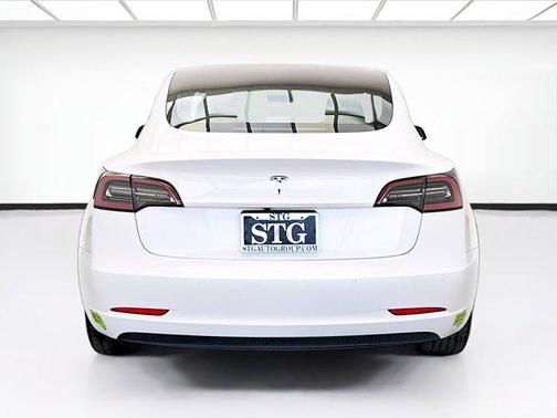 2019 Tesla Model 3 Standard Range