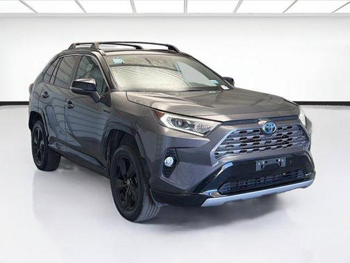 2021 Toyota RAV4 Hybrid SE