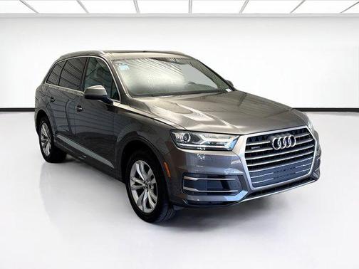 2019 Audi Q7 45 Premium