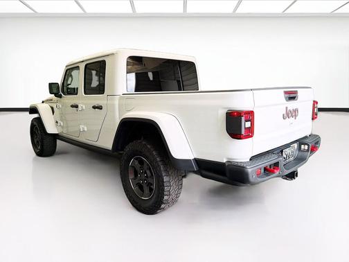 Bright White Clearcoat 2020 Jeep Gladiator Rubicon