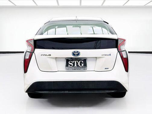 2016 Toyota Prius Two Eco