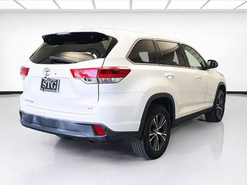 2019 Toyota Highlander LE Plus