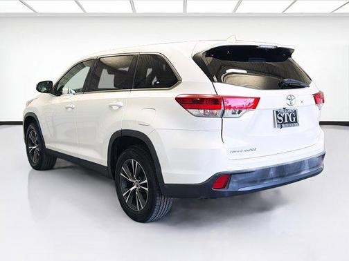 2019 Toyota Highlander LE Plus