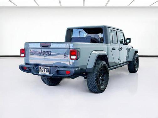 2021 Jeep Gladiator Willys 4x4