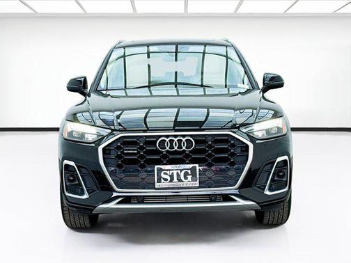 2022 Audi Q5 45 S line Premium