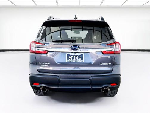 Magnetite Gray Metallic 2024 Subaru Ascent Premium 8-Passenger