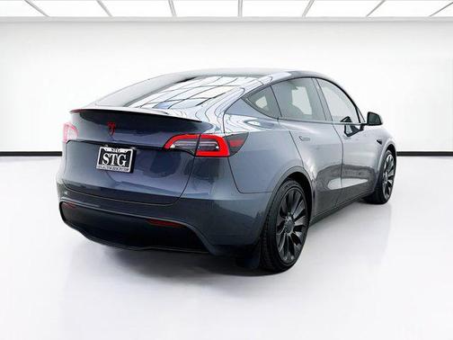 2022 Tesla Model Y Performance Dual Motor All-Wheel Drive