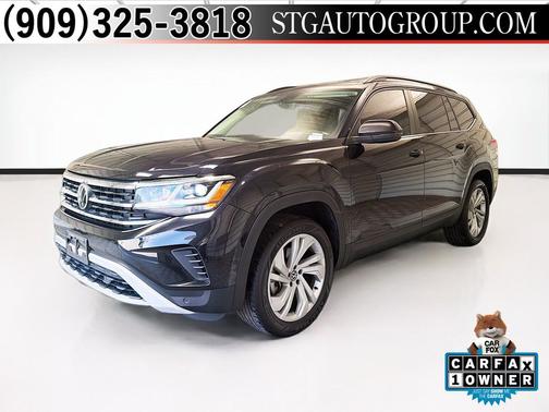 Deep Black Pearl 2022 Volkswagen Atlas 3.6L SE w/Technology