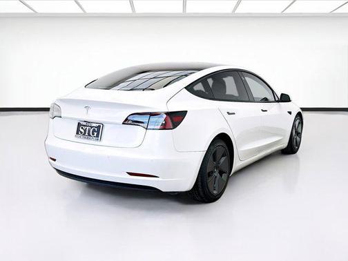 Pearl White Multi-Coat 2021 Tesla Model 3 Standard Range Plus