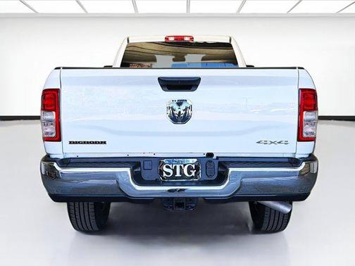 2024 RAM 2500 Big Horn Crew Cab 4x4 8' Box