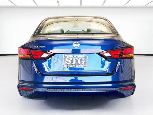 Deep Blue Pearl 2021 Nissan Altima S FWD