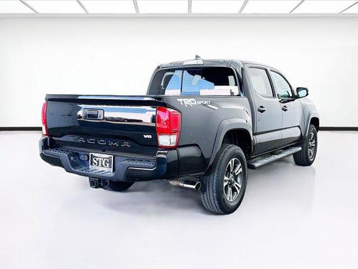 2017 Toyota Tacoma TRD Sport