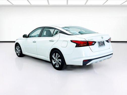 2020 Nissan Altima S FWD