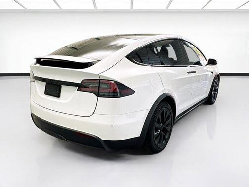 2022 Tesla Model X Dual Motor All-Wheel Drive