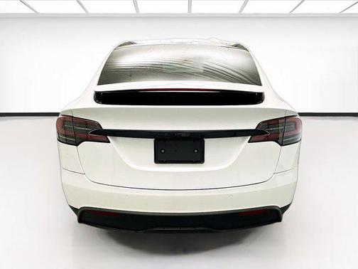 2022 Tesla Model X Dual Motor All-Wheel Drive