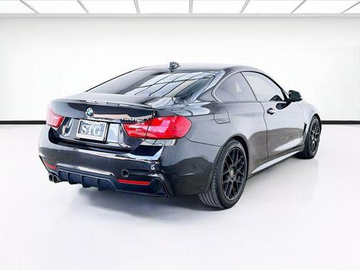 Black Sapphire Metallic 2017 BMW 430 i