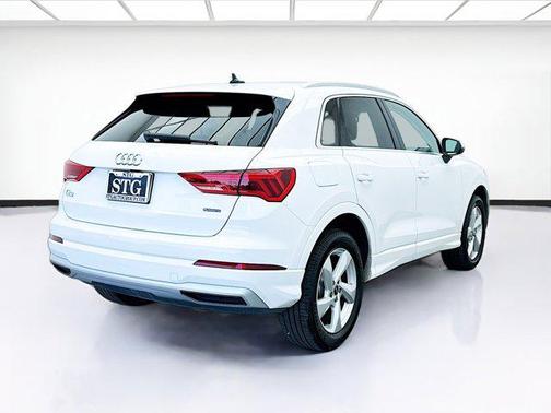 2021 Audi Q3 40 Premium