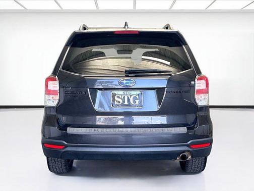 2018 Subaru Forester 2.5i Premium Black Edition