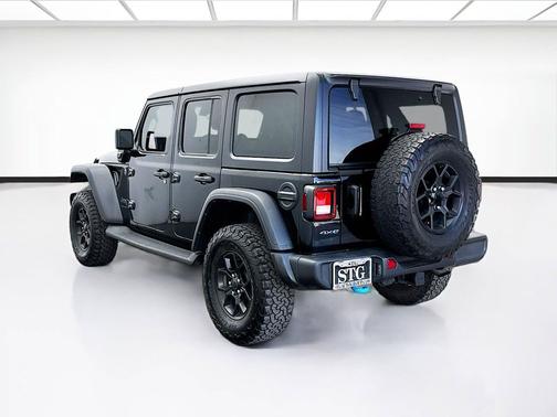 Black Clearcoat 2024 Jeep Wrangler 4xe Willys