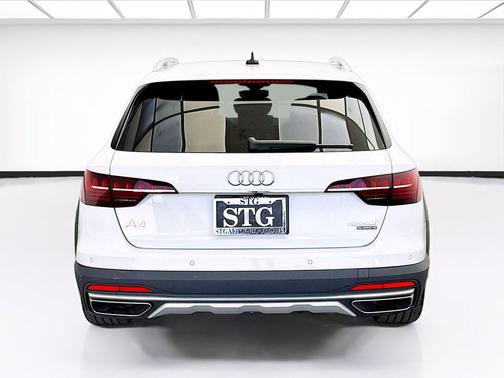 Glacier White Metallic 2021 Audi A4 allroad 45 Premium