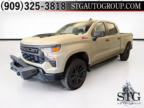 Sand Dune Metallic 2022 Chevrolet Silverado 1500 Custom Trail Boss