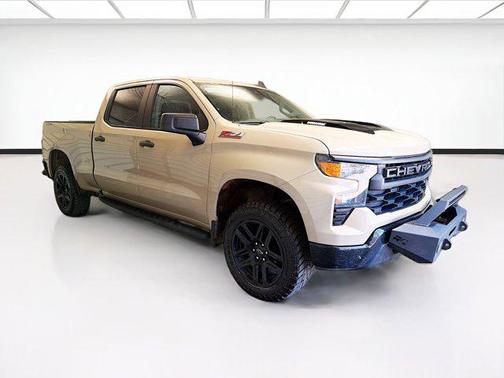 Sand Dune Metallic 2022 Chevrolet Silverado 1500 Custom Trail Boss