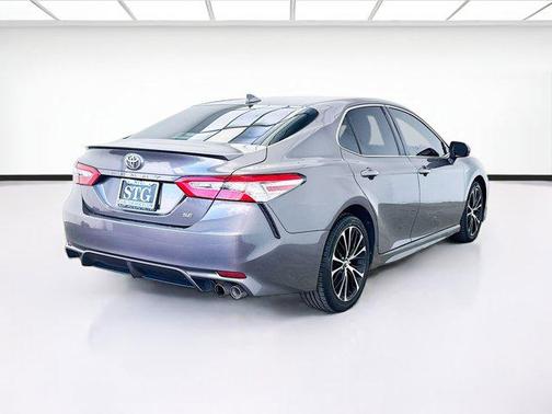 Predawn Gray Mica 2020 Toyota Camry SE
