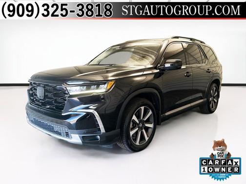 Crystal Black Pearl 2023 Honda Pilot Touring 8-Passenger