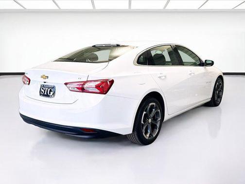 2022 Chevrolet Malibu FWD LT