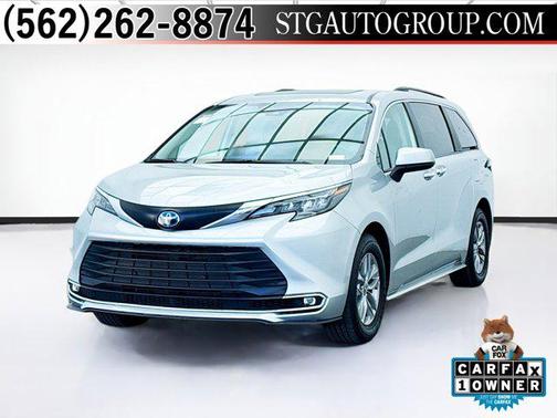 2024 Toyota Sienna XLE