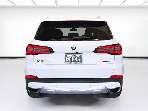Alpine White 2020 BMW X5 sDrive40i