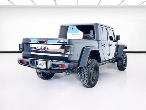 Black Clearcoat 2021 Jeep Gladiator Rubicon