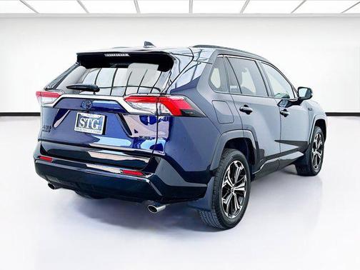 2022 Toyota RAV4 Prime XSE
