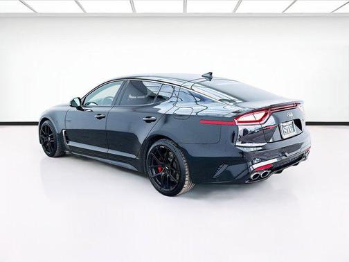 2019 Kia Stinger GT1