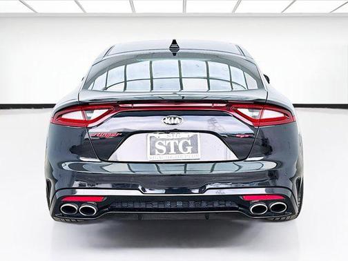 2019 Kia Stinger GT1
