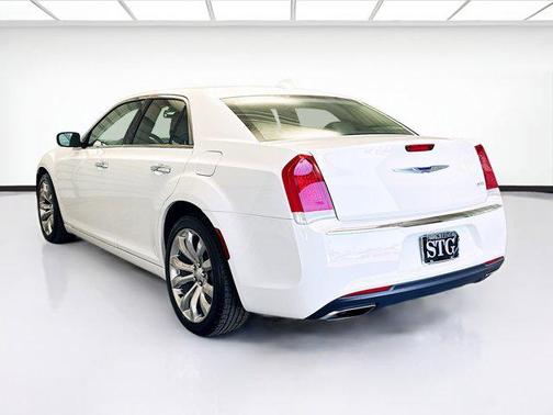 2019 Chrysler 300 Limited