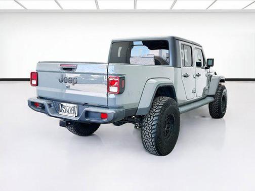 Sting-Gray Clearcoat 2021 Jeep Gladiator Sport