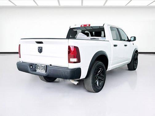 2024 RAM 1500 Classic Warlock Crew Cab 4x2 5'7' Box