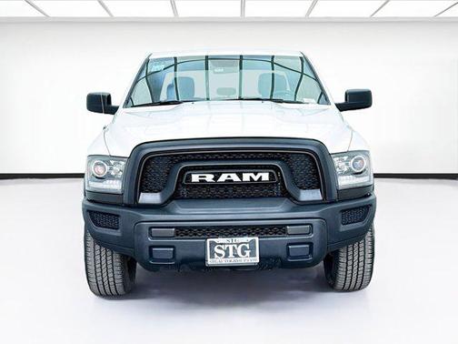 2024 RAM 1500 Classic Warlock Crew Cab 4x2 5'7' Box