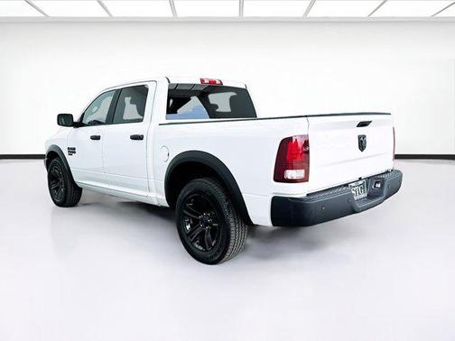 2024 RAM 1500 Classic Warlock Crew Cab 4x2 5'7' Box