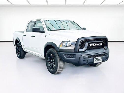 2024 RAM 1500 Classic Warlock Crew Cab 4x2 5'7' Box