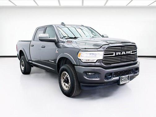 2019 RAM 2500 Laramie Crew Cab 4x4 6'4' Box