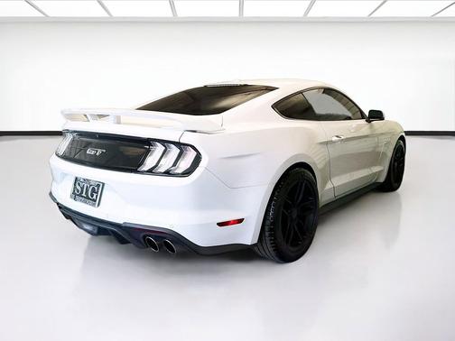 Oxford White 2020 Ford Mustang GT Premium