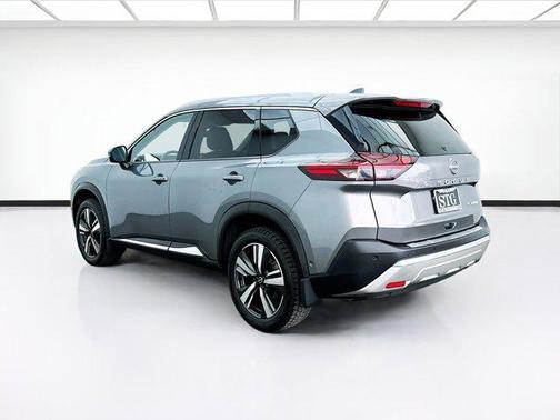 2022 Nissan Rogue Platinum