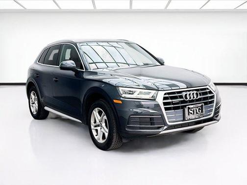 Gray Metallic 2018 Audi Q5 2.0T Tech Premium